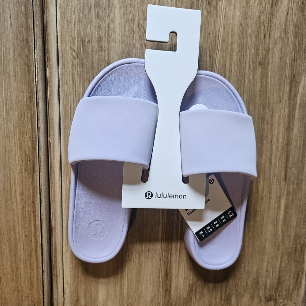  Lululemon Women's Restfeel Slides